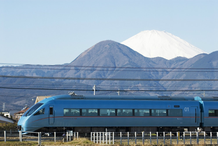 小田急ロマンスカー(車型：MSE)③.jpg