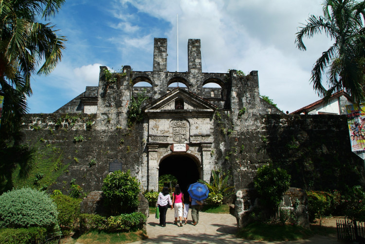 Philippines_Cebu_FortSanPedro_01.jpg